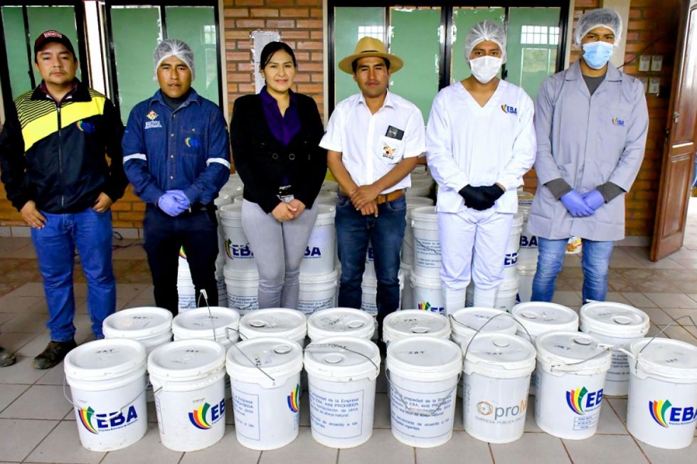  Los apicultores del Chaco entregan 80 t de miel a EBA