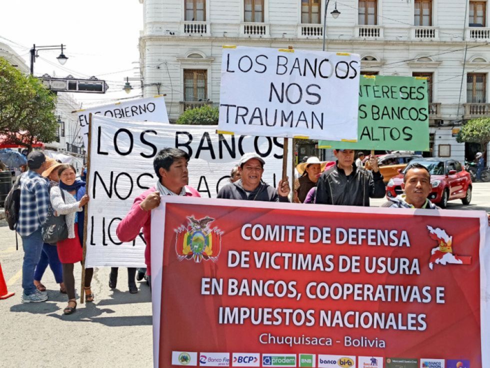 Prestatarios afectados por deudas bancarias se reúnen en Tarija