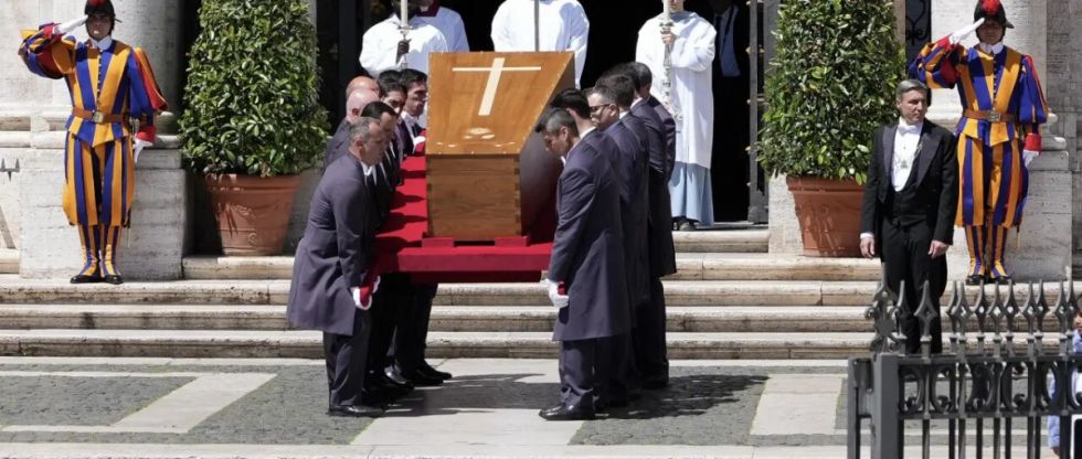 Funeral: Los restos del Santo Padre reposan en Santa María la Mayor