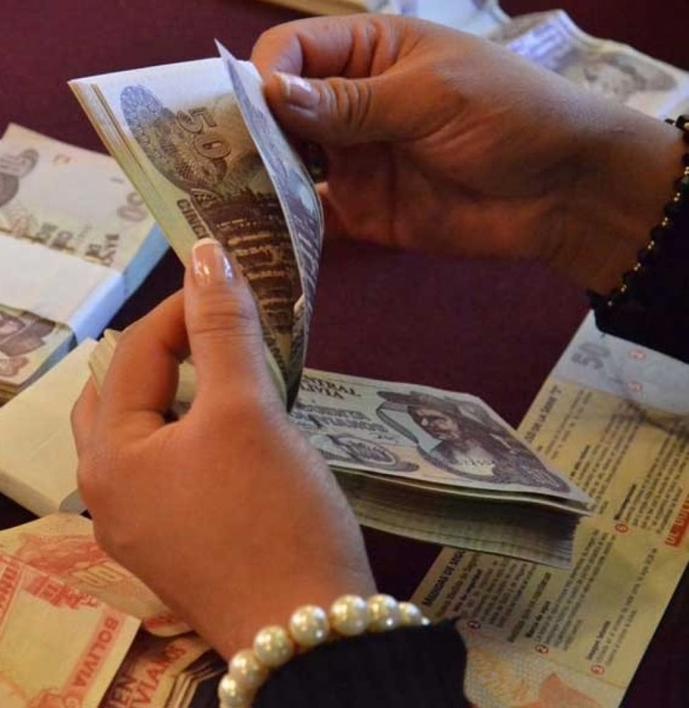 Aumento salarial: Piden excluir a los funcionarios y autoridades