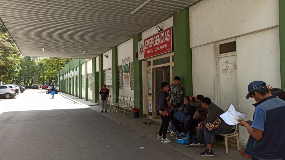 Hospitales no tienen plata para renovar equipos 