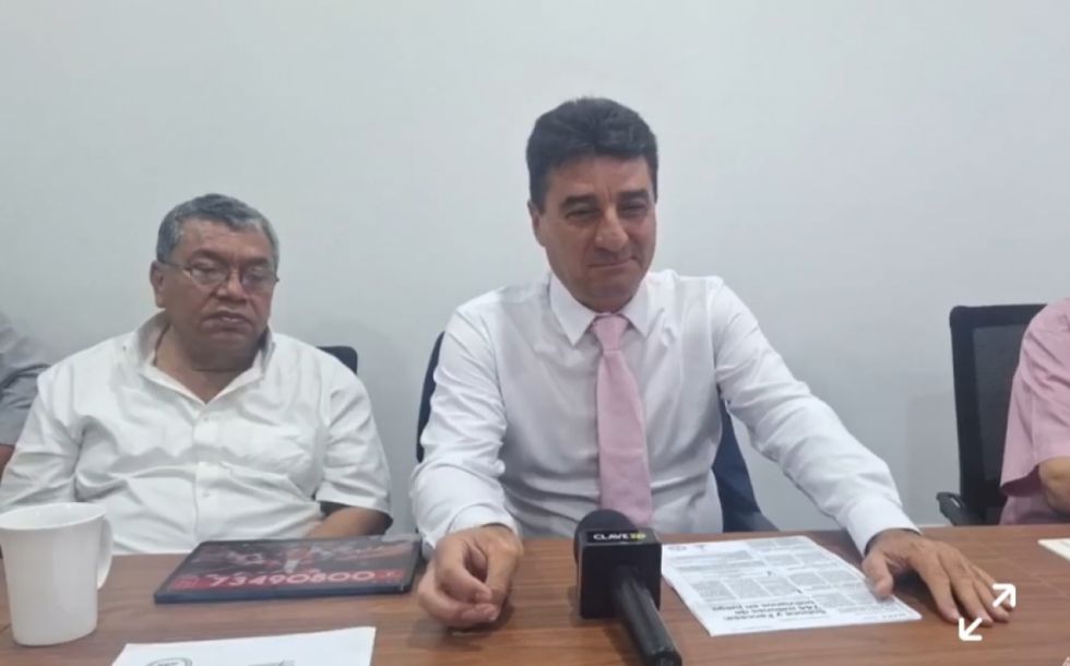 Comando del MNR evalúa renuncia de Torres que exige unidad