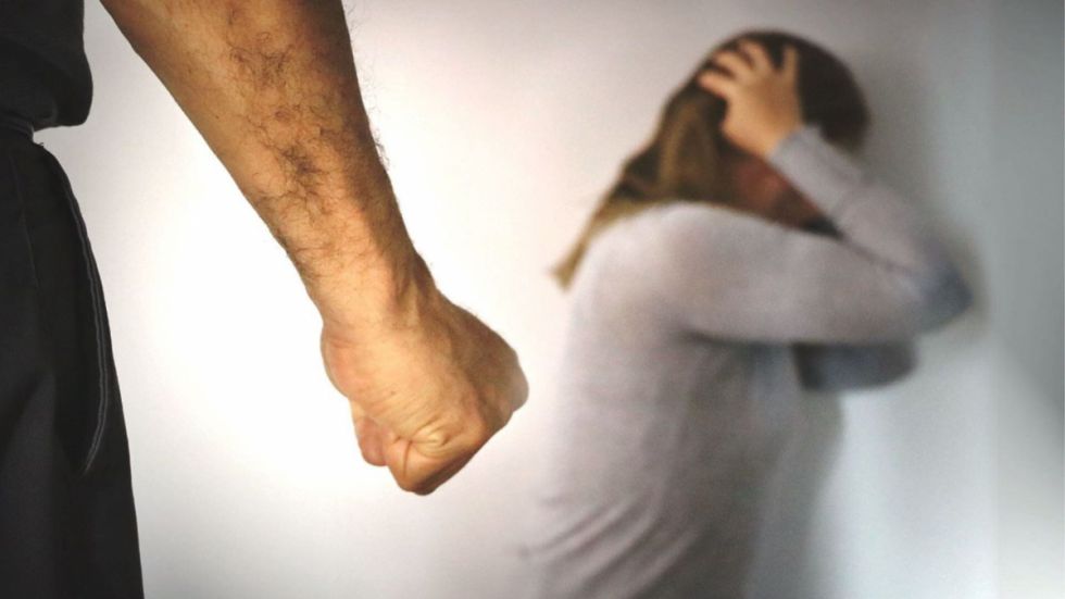 Sujeto es aprehendido, le provocó un TEC a su pareja
