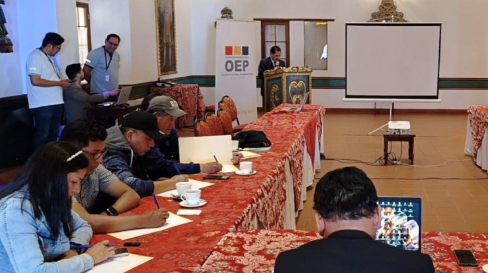 Rumbo al 17A: El TSE espera el registro de 4.500 candidatos
