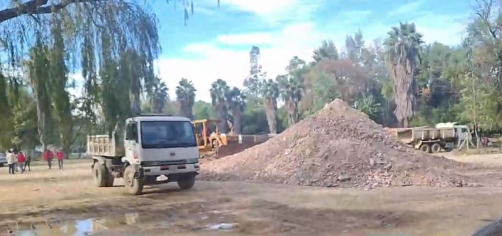 Alcalde Torres presenta avances del futuro Parque Paleontológico en Tarija