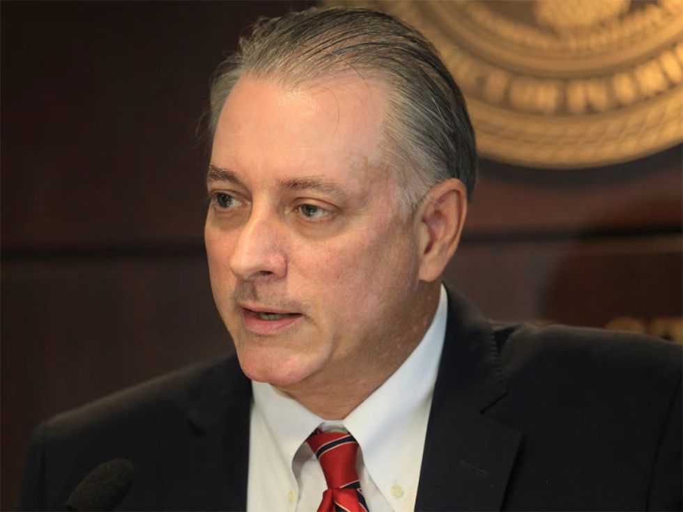 Fraude: Imputan a una decena de personas en Puerto Rico