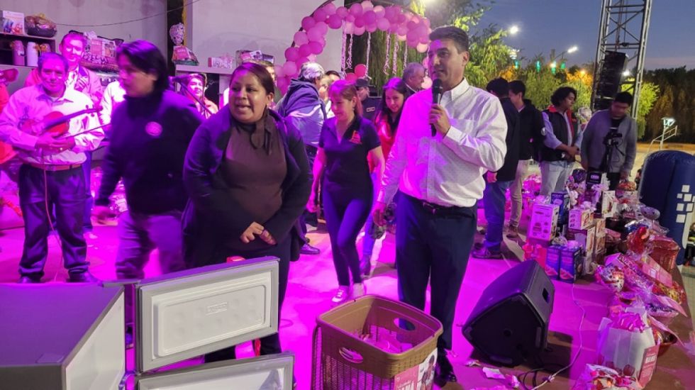 La Alcaldía adelantó homenaje por el Día de la Madre 