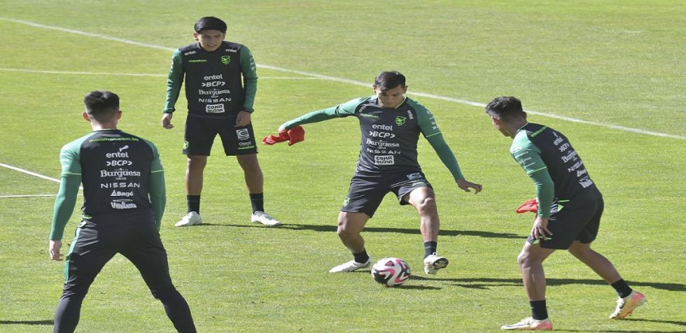 Los tres jugadores que Villegas prueba en el once titular para enfrentar a Venezuela 