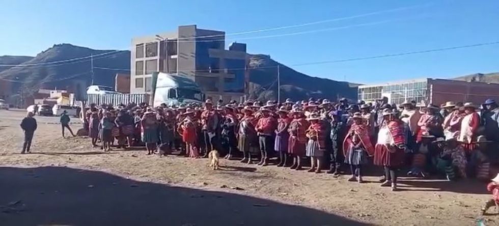Ayllu Chullpa llama a radicalizar bloqueos y exige la renuncia del Gobierno