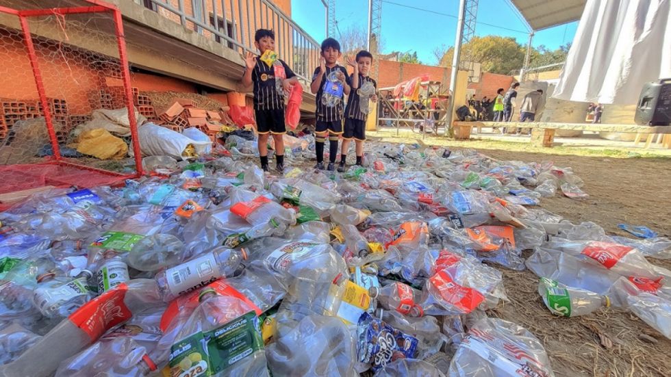 El Plan Tarija Verde llega a unidades educativas