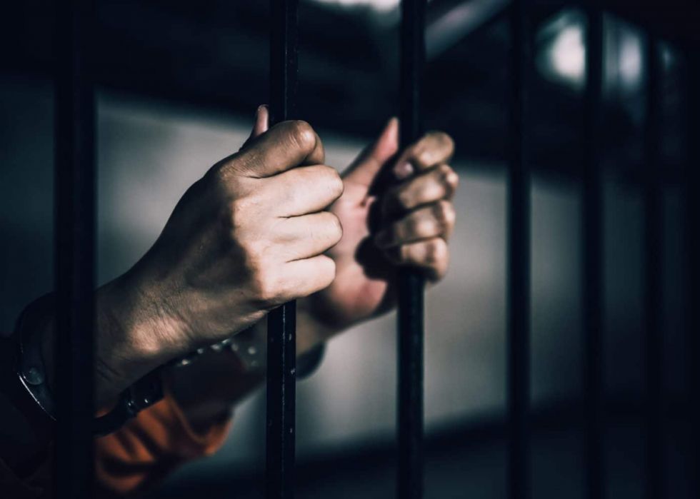 Sentencian a sujeto que violó y lanzó a un pozo a la niña que lo vio matar a su amigo 