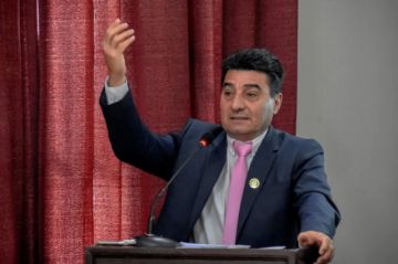 El MNR oficializa su apoyo a Samuel Doria Medina