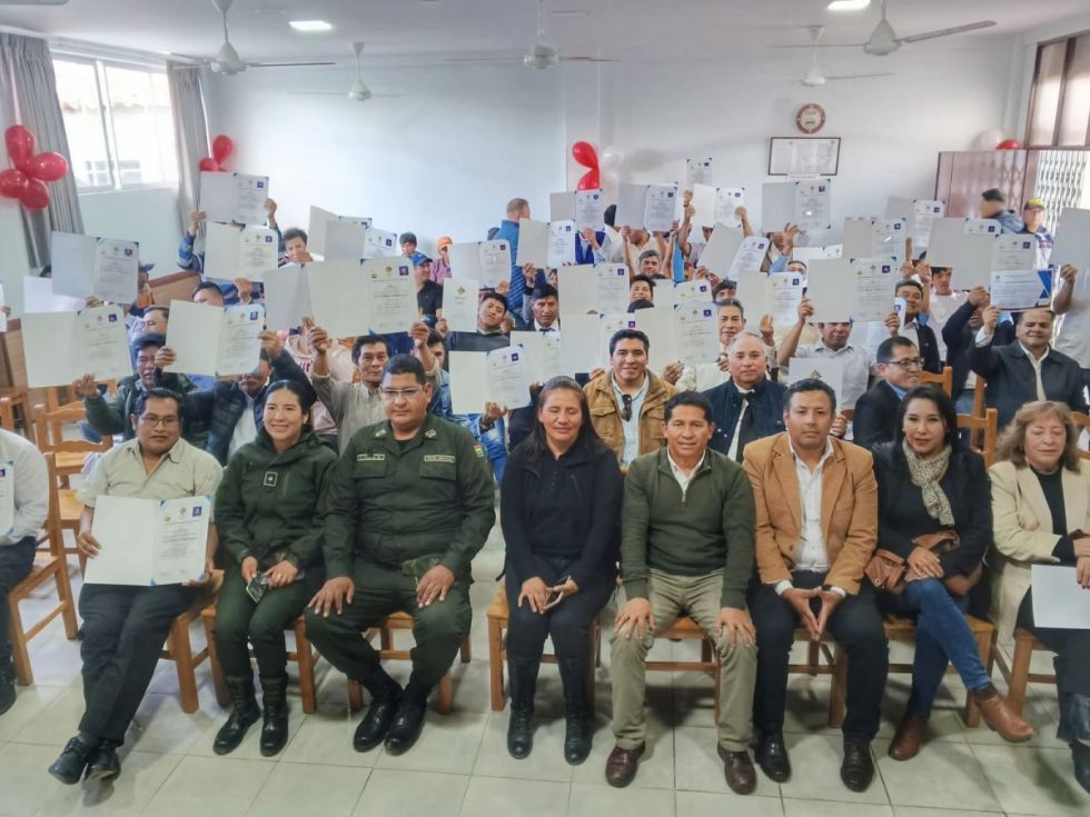 Morros Blancos: Internos se gradúan y logran certificación