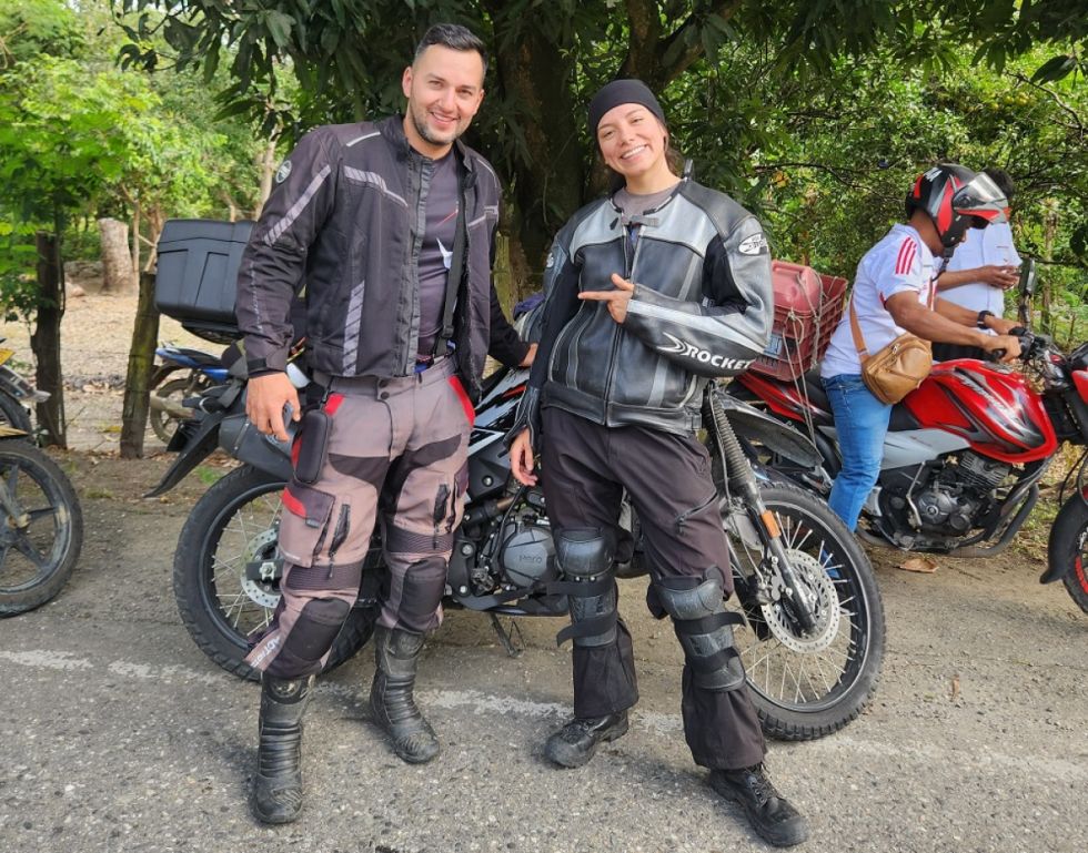 La travesía en moto de una tarijeña que viaja a México