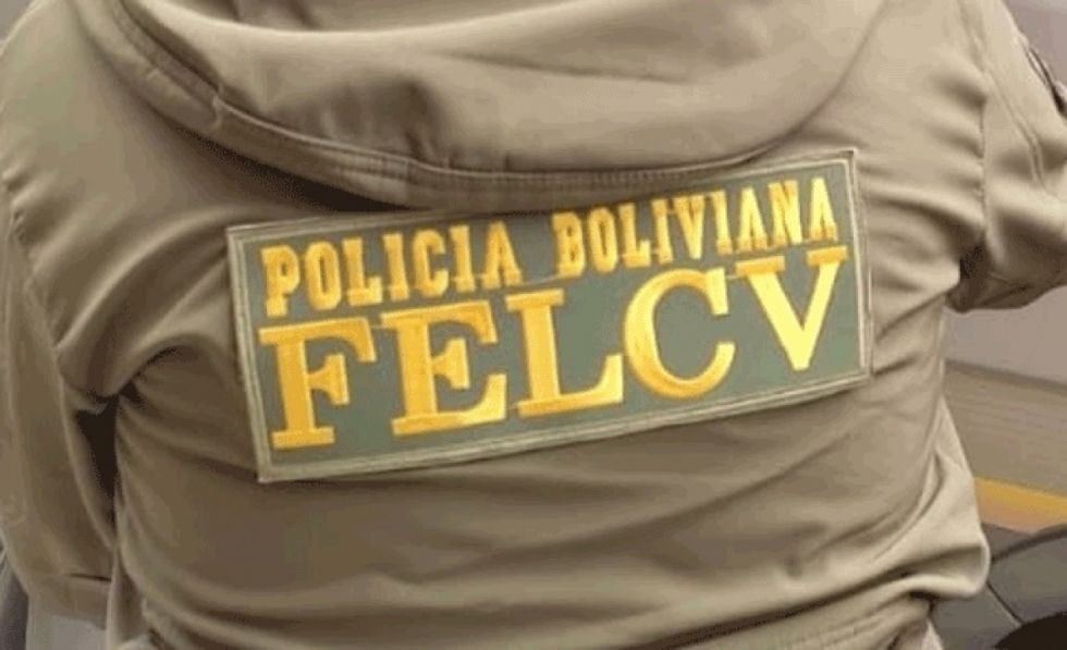 Policía de la FELCV estaba en un vehículo oficial “con tufo alcohólico” 