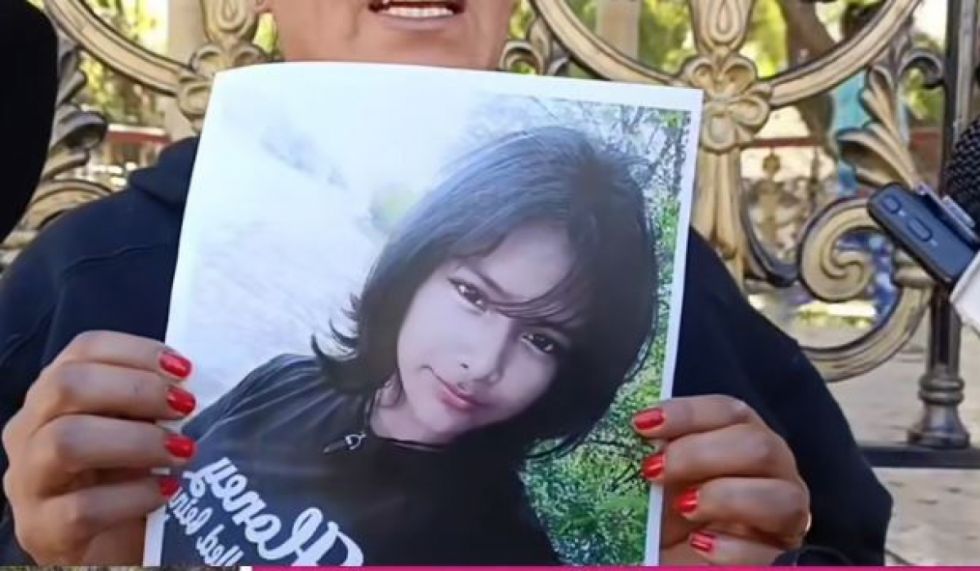 Desaparece adolescente en Tarija; su madre pide ayuda para encontrarla