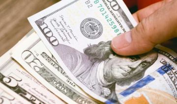 Caneb: actual gobierno no moverá el tema del dólar