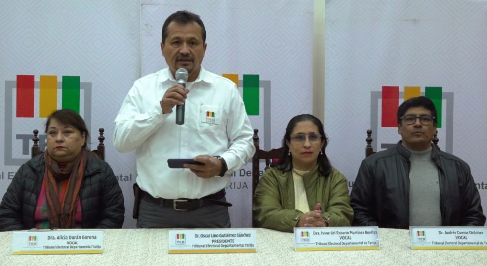 Oscar Gutiérrez asume la presidencia del TED de Tarija