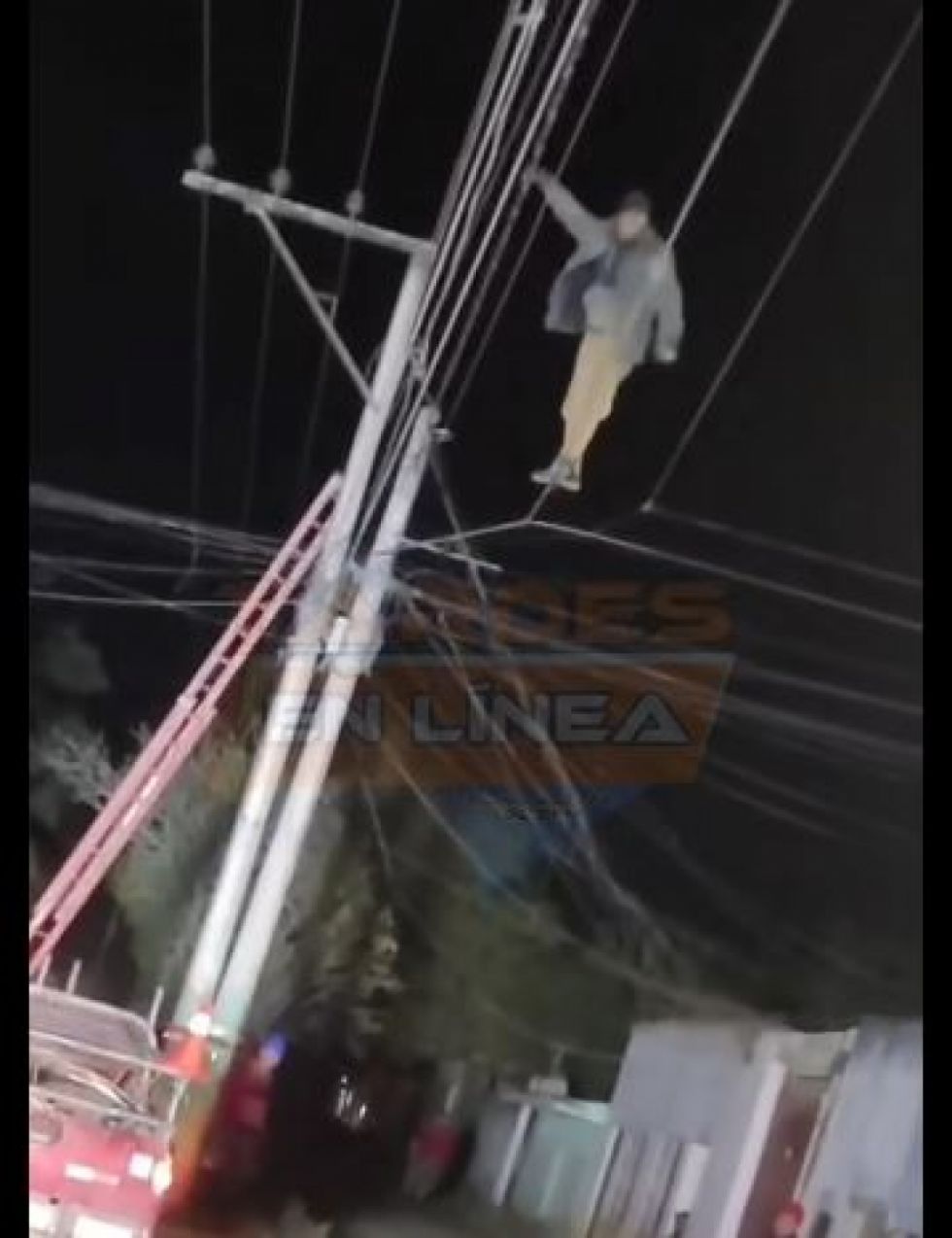 Ebrio caminó sobre cables eléctricos y provocó corte de energía en Yacuiba