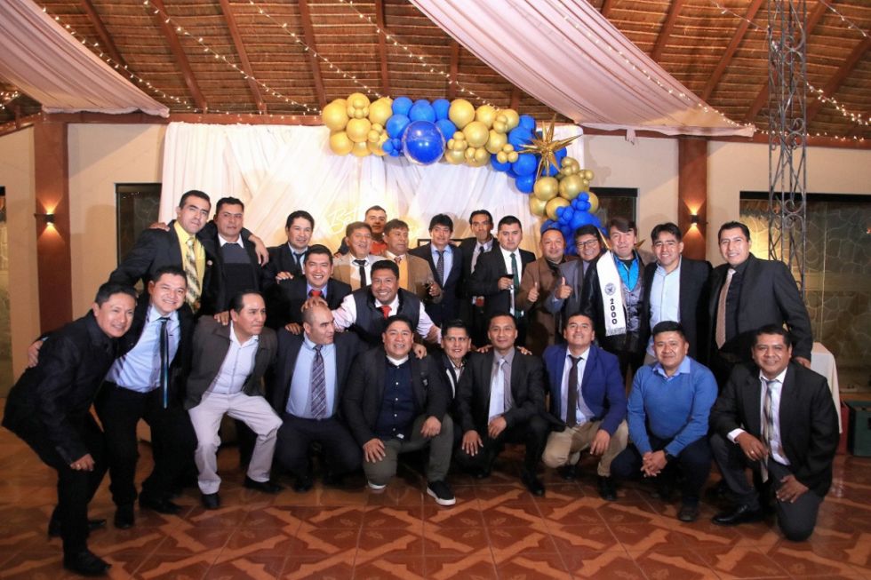 Promoción 2000 del San Luis: 25 años, 42 apodos y una noche para el recuerdo
