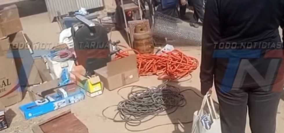 Comunarios hallan objetos robados en una vivienda en Santa Ana La Nueva 