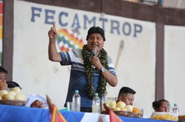 Morales amenaza las elecciones,  arcistas cuestionan su salud mental