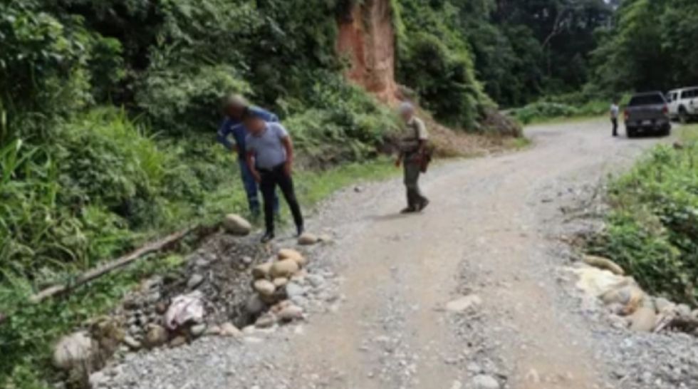 Acribillaron a padre e hijo en Shinaota