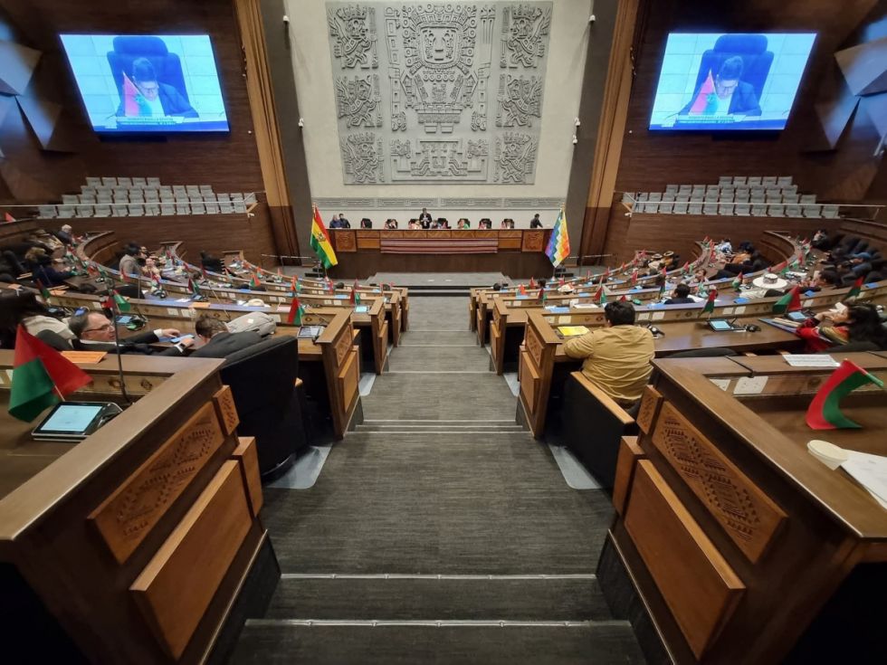 Ley para eliminar el matrimonio infantil está paralizada en el Legislativo