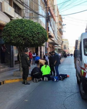 Investigan muerte de mujer que cayó de un octavo piso