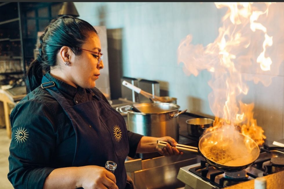 “José Luis”, la experiencia del vino y fuego en un restaurante
