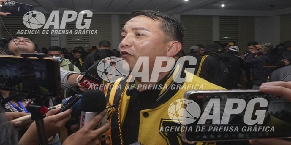Directorio de The Strongest suspende a Terrazas y Monje