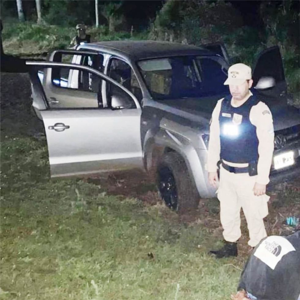 Cae red de contrabando entre Bermejo y Salta, hallan mercadería, autos y más de 100 millones de pesos