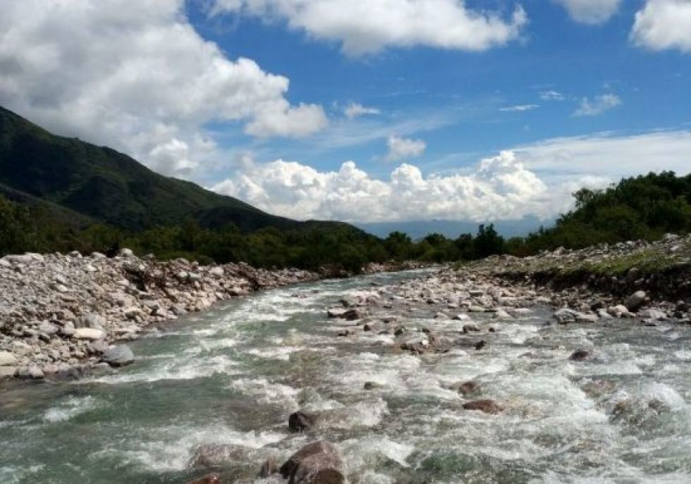 Cosaalt garantiza la calidad del agua tras el incendio en Sama