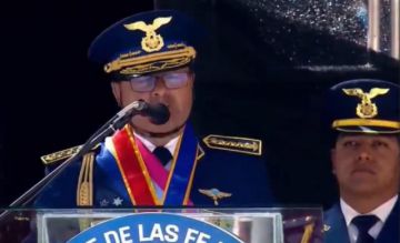 Comandante de las FFAA pide fortalecer la institución y llama a la reflexión en el Bicentenario