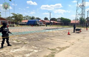 Felcn secuestra casi media tonelada de droga en Beni