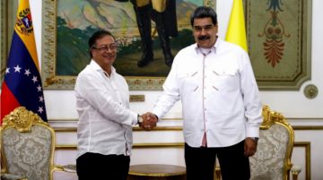 Petro elogia apoyo Maduro contra el Narcotráfico
