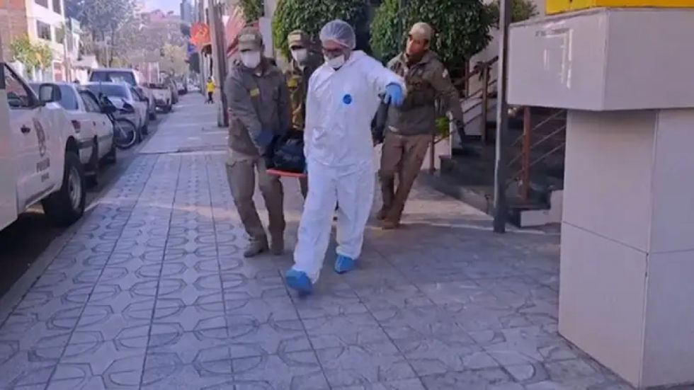 Un hombre muere tras caer del último piso de un hotel en Cochabamba