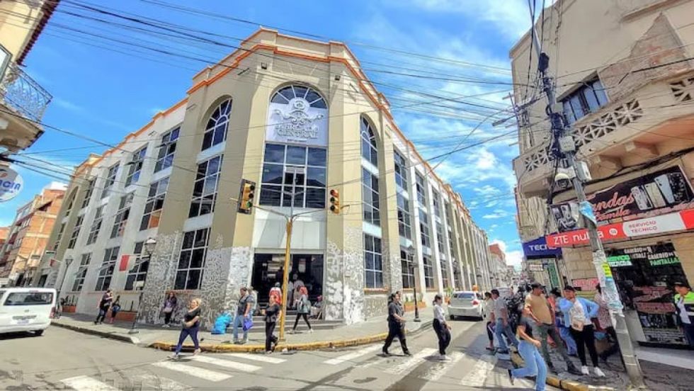 Mercados municipales ampliarán horario este sábado antes de las elecciones