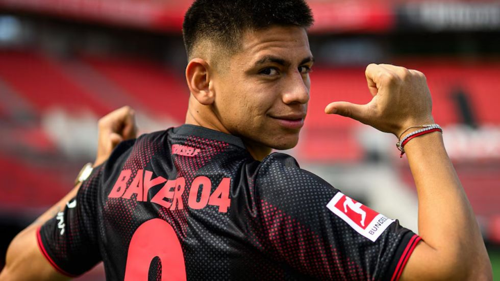 Echeverri deja el City para jugar en  un equipo importante de la Bundesliga 