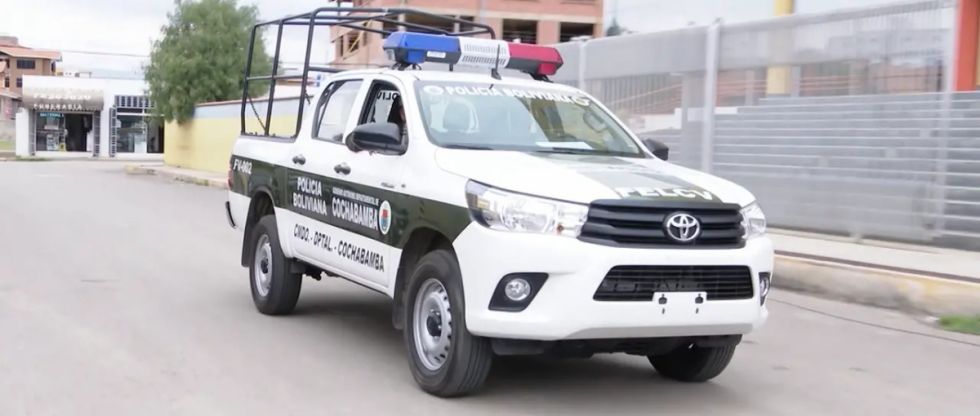 Mujer es acusada de apuñalar y causar la muerte de su esposo