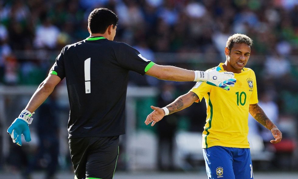 Historial de partidos de Bolivia jugando  de local ante Brasil por las Eliminatorias 