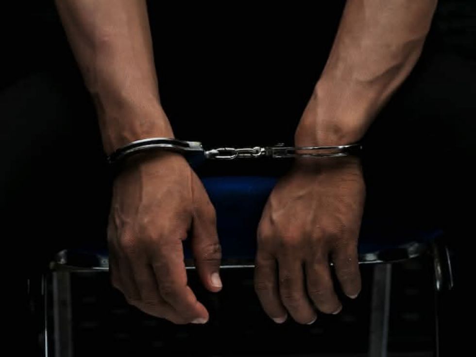Lo sentencian por violar a la tía de su novia