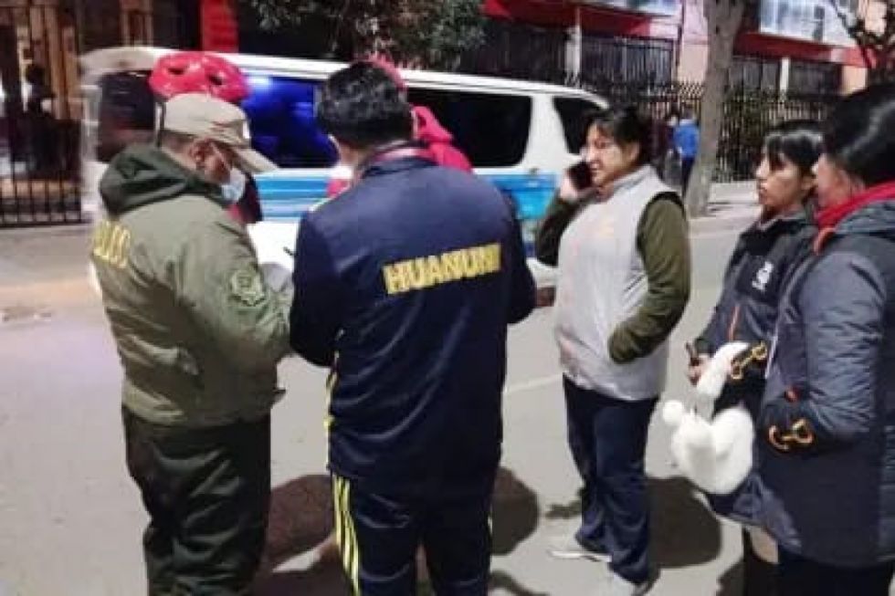 Aprehenden a cantante y directora por avalancha en colegio que dejó una estudiante muerta
