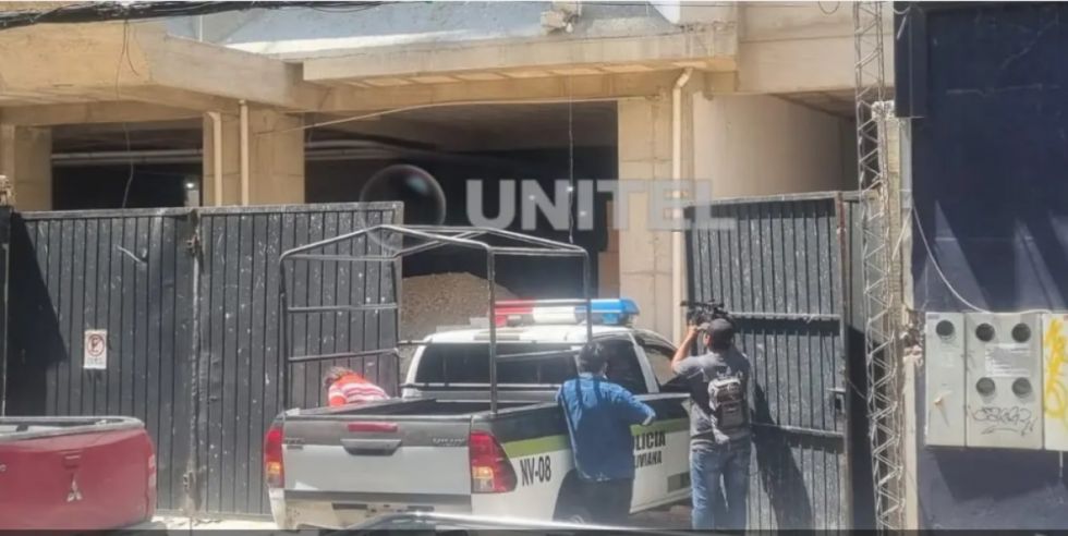 Santa Cruz: Albañil muere al caer del piso 24 de un edificio en construcción 