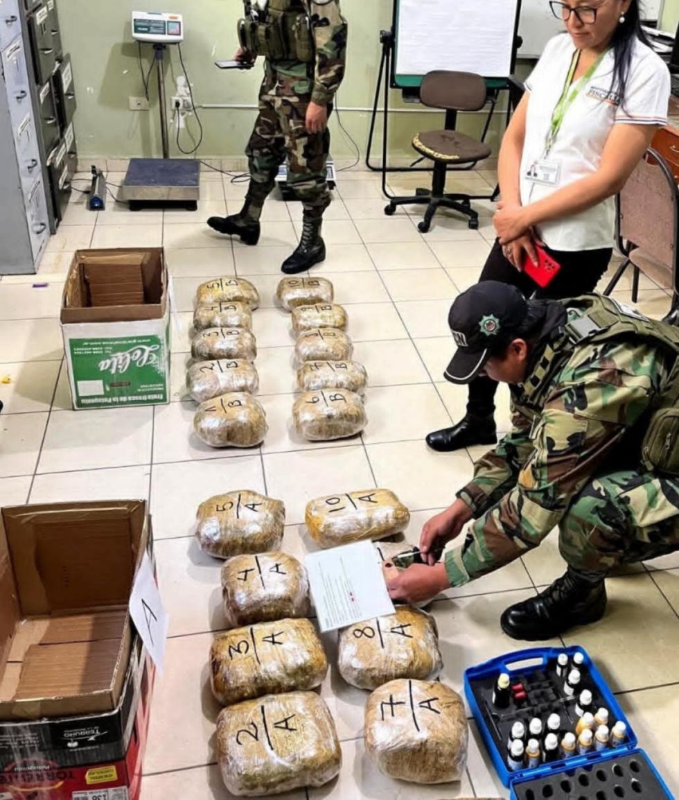  Incautan encomiendas de marihuana en la Terminal de Tarija 