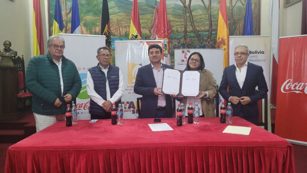Tarija: Convenio fortalece trabajo de recicladoras