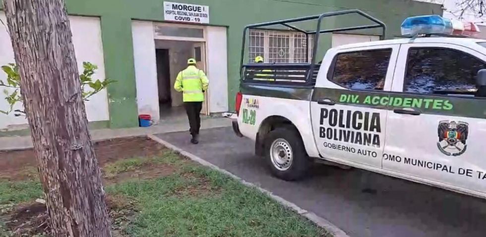 Hombre muere desmembrado tras ser atropellado; chofer de camión huyó