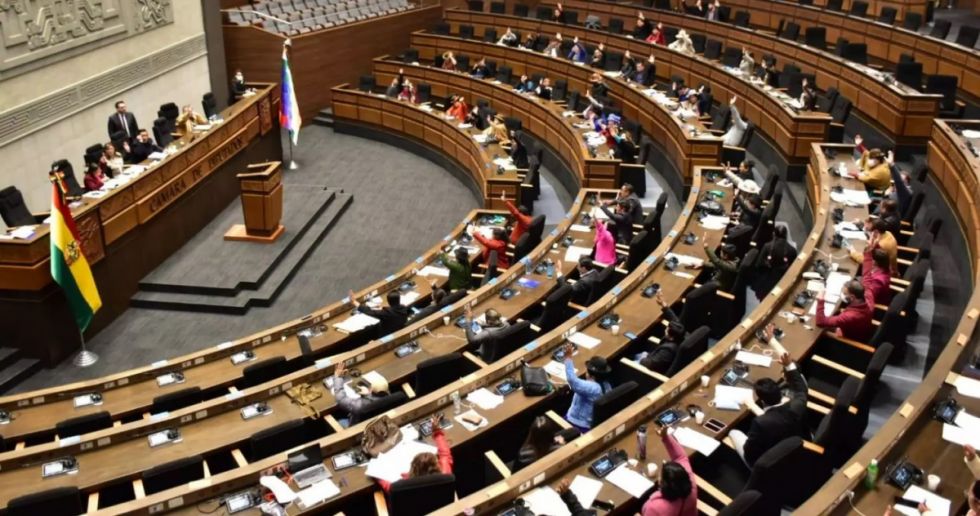 Ejecutivo enviará el PGE 2026 a la ALP este mes