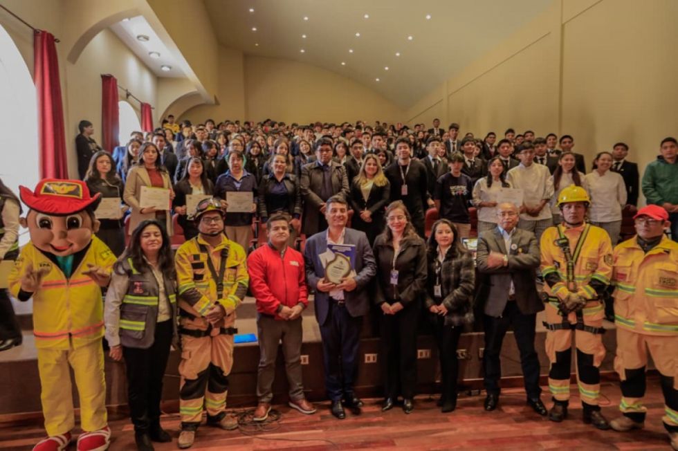 La UGR certifica a estudiantes en primeros auxilios 