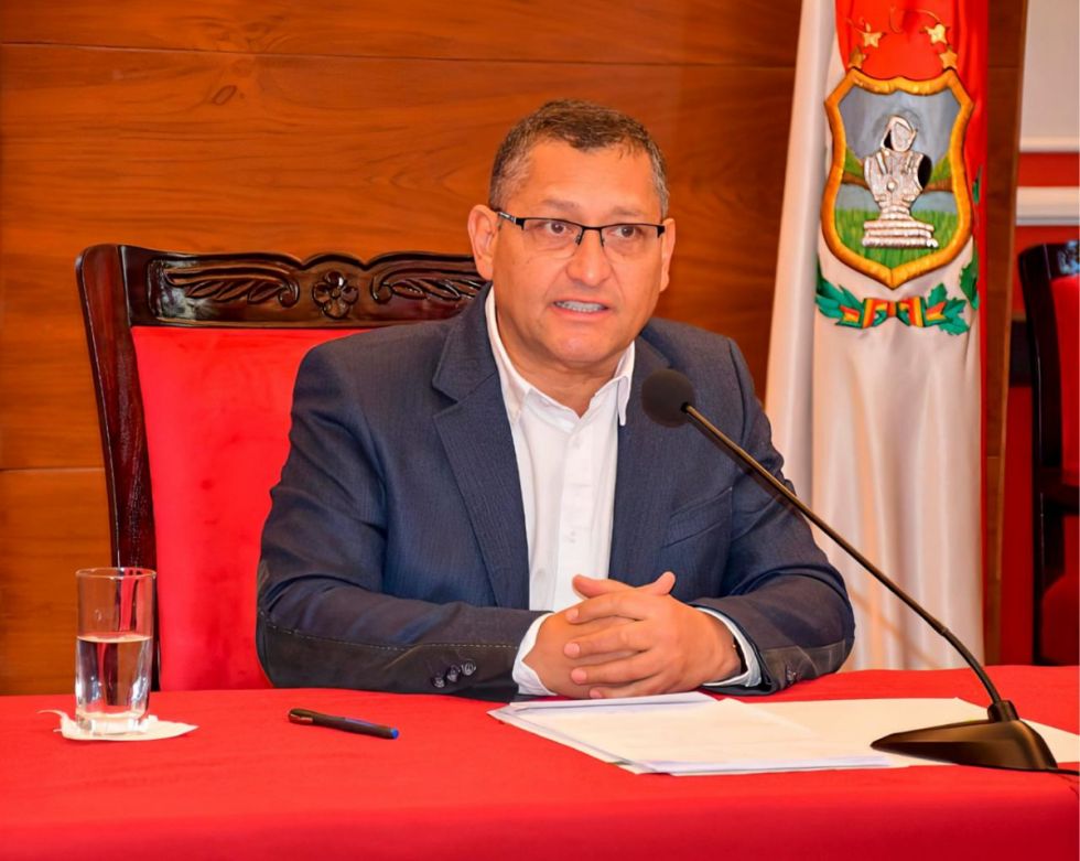 Gobernador Óscar Montes desmiente acusaciones del PDC y pide garantías para acto político